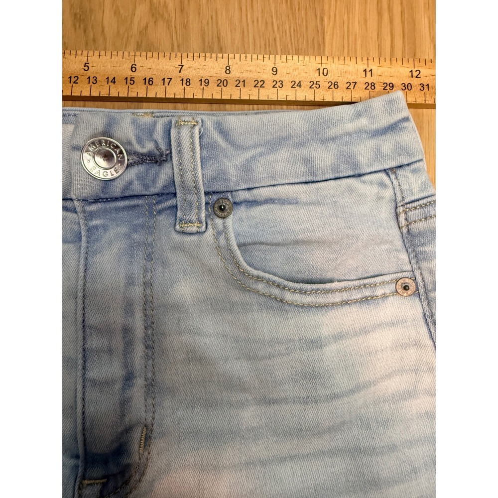 American Eagle Next Level Stretch Light Wash High Waisted Denim Shorts Size 2 - Picture 9 of 11
